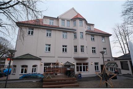 gepflegte Zimmer in zentraler Lage - Augsburg