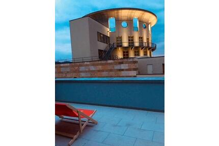 Urban Living - tolles Appartement mit schicker Dachterrasse - Stuttgart Stuttgart-Mitte