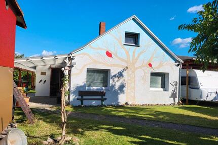 Haus - Ferienhaus zu vermieten - 1.500,00&nbsp;EUR Kaltmiete, ca.&nbsp; 70,00&nbsp;m&sup2; in Berlin (PLZ: 12623) Treptow-Köpenick