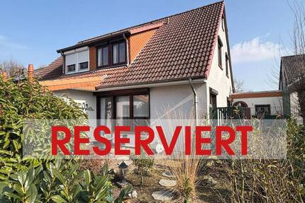RESERVIERT!Klein aber fein-Doppelhaushälfte mit ausgebautem Spitzboden als ideale Einstiegsimmobilie - Syke / Barrien