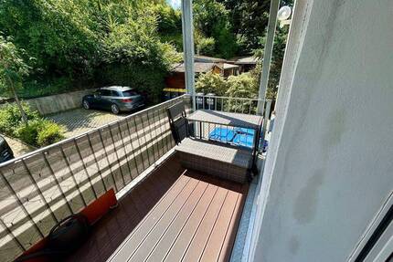 hübsche Wohnung mit Balkon und Stellplatz - Freital