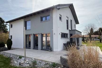 Haus zum Kaufen in Friedland 482.000,00 € 166 m²