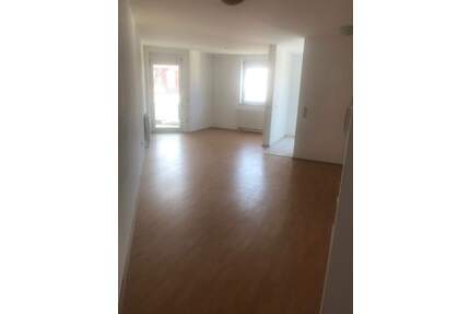 !! Verkauft !! 2,5 Zimmerwohnung mit Balkon, Terrasse und TG - Scheer