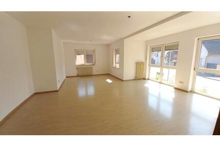 Große Eigentumswohnung IhringenKaiserstuhl, sofort beziehbar