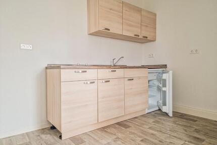 1-Raum-Wohnung mit Küche - 195,00&nbsp;EUR Kaltmiete, ca.&nbsp; 32,50&nbsp;m&sup2; in Glauchau (PLZ: 08371)