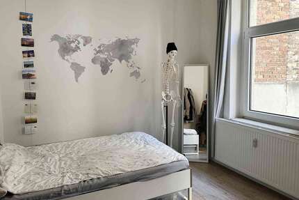 Wohnung zum Mieten in Halle 381,00 € 36.45 m²