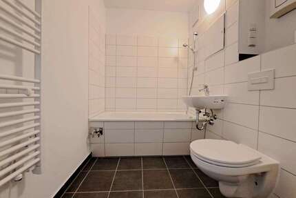 Wohnung zum Mieten in Magdeburg 335,04 € 49.27 m²