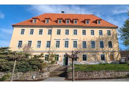 Wohnung zum Mieten in Großnaundorf 650,00 € 97.26 m²