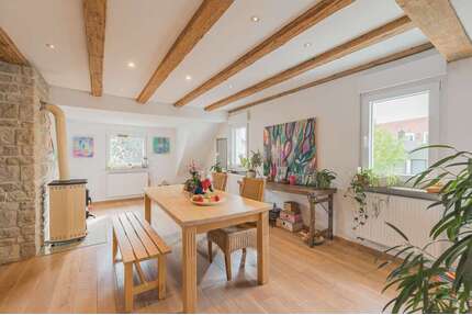 Haus zum Kaufen in Korntal-Münchingen 799.000,00 € 216 m²