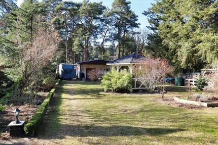AB SOFORT - Baugrundstück mit hochwertigem Sommerhaus und Nebengelass in Wandlitz - Teilbar