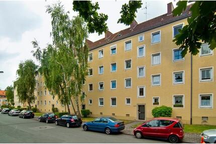 Renovierte 2-Zimmer-Wohnung im Erdgeschoss ab Mai zu vermieten - Nürnberg Gaismannshof
