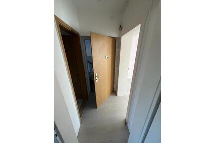 Schön geschnittene 2-Zimmer-Wohnung mit Tageslichtbad in Hörlitz - Senftenberg