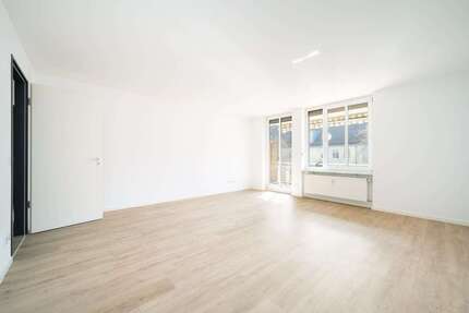 Wohnung zum Mieten in Erding 1.190,00 € 83.04 m²