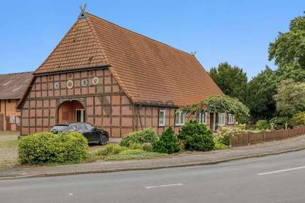 Haus zum Kaufen in Ahausen 485.000,00 € 401.61 m²