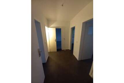 Wohnung zum Mieten in Langenfeld (Rheinland) 483,54 € 57.36 m²