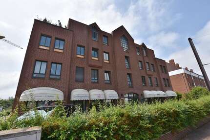 Büro in Laatzen 1.100,00 € 152 m²