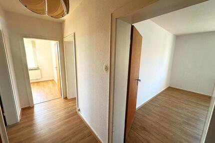 Renovierte 3-Zimmer Wohnung mit Balkon in 29559 Wrestedt