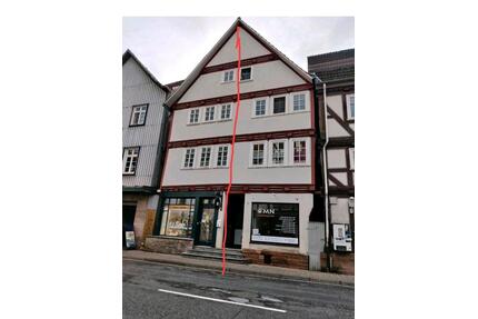 Fachwerk- Doppelhaushälfte mit Laden in zentraler Innenstadtlage - Rotenburg an der Fulda