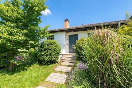 Haus zum Mieten in Hardegsen 1.150,00 € 114 m²