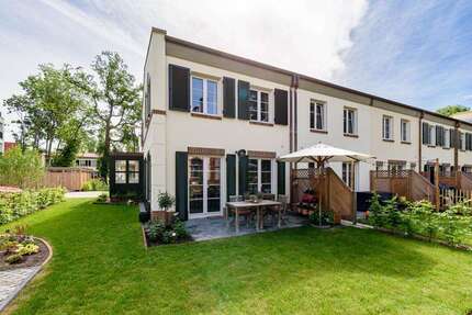 Haus zum Kaufen in Beelitz 549.000,00 € 109.17 m²
