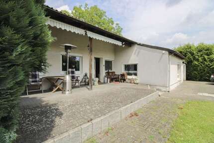 Haus zum Kaufen in Söhlde 229.000,00 € 146 m²