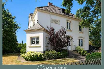 Haus zum Kaufen in Krefeld Traar 850.000,00 € 249 m² - Krefeld / Traar