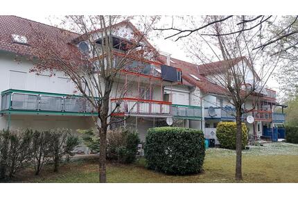4,5-Zimmer-Wohnung mit Balkon, Garage & zusätzlichem Hobbyraum - Brackenheim