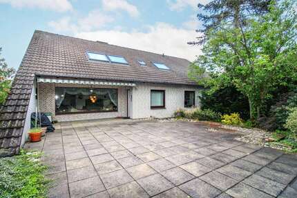 Haus zum Kaufen in Grafhorst 299.000,00 € 215.07 m²