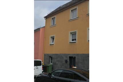 Marktredwitz - 135.000,00&nbsp;EUR Kaufpreis, ca.&nbsp; 220,00&nbsp;m&sup2; in Marktredwitz (PLZ: 95615)