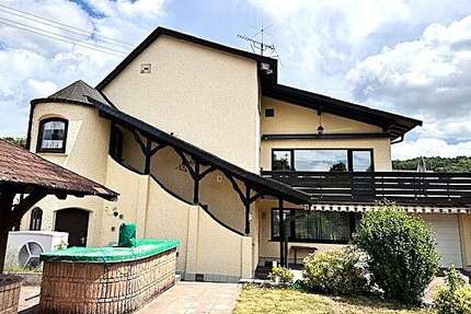 Haus zum Kaufen in Kleinblittersdorf 275.000,00 € 182 m²