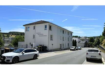 Haus zum Kaufen in Ellefeld 650.000,00 € 700 m²