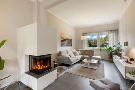 Haus zum Mieten in Langenfeld 2.500,00 € 150 m²