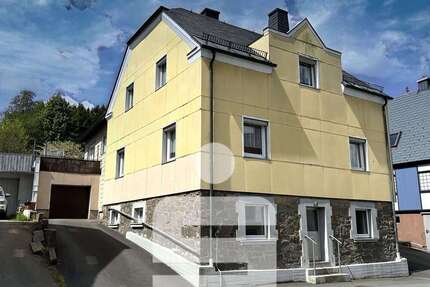 Haus zum Kaufen in Geroldsgrün 139.000,00 € 191.08 m²