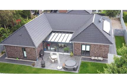 Provisionsfrei!!! Exklusiver Bungalow, Haus in U-Form in Schwanewede