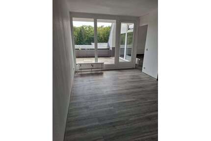Wohnung zum Mieten in Stuttgart 1.087,37 € 95.05 m²
