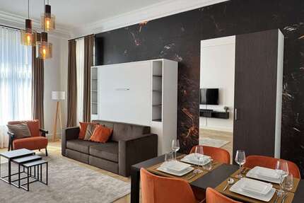 Wohnung zum Mieten in Berlin 2.800,00 € 93.25 m²