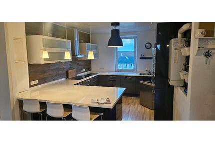 Helle 4 Zimmer Wohnung mit 110m2 mit Einbauküche - Stadthagen