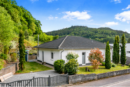 Haus zum Kaufen in Annweiler am Trifels 358.000,00 € 110 m²