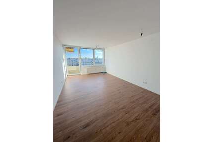 Wohnung zum Kaufen in Augsburg 248.000,00 € 57.54 m²