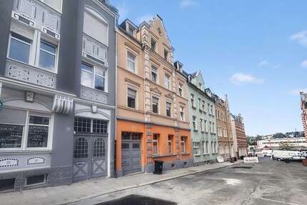 Haus zum Kaufen in Hof 269.000,00 € 417 m²