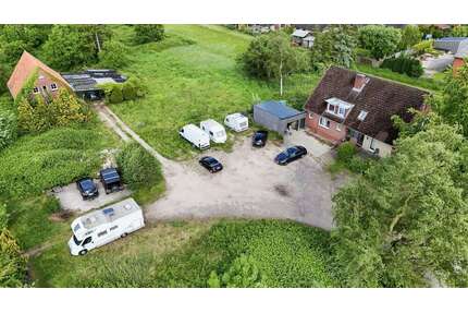 Haus zum Kaufen in Stade 450.000,00 € 449.04 m²