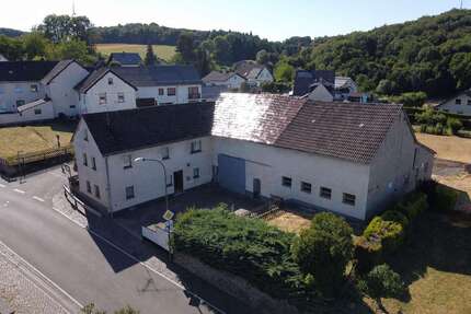 Haus zum Kaufen in Blankenheim 122.000,00 € 110 m²