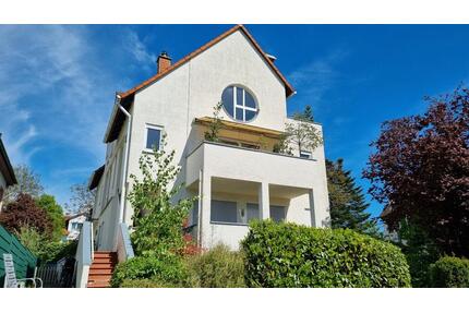 3,5-Zimmer Maisonette-Wohnung (92m² Wfl. + 12,5 m² Dachstudio) - Schwalbach am Taunus