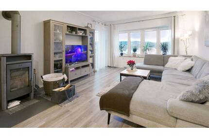 Viel Raum für Ideen: Modernisiertes Wohnhaus mit Einliegerpotenzial und großem Grundstück - Warstein Sichtigvor