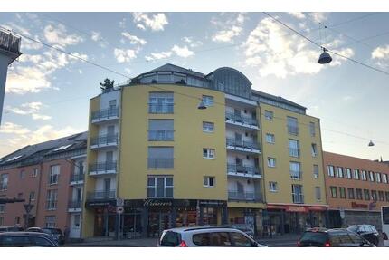 Moderne 2 ZKB Balkon in Saarbrücken