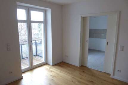Wohnung zum Mieten in Chemnitz 666,00 € 93.43 m²