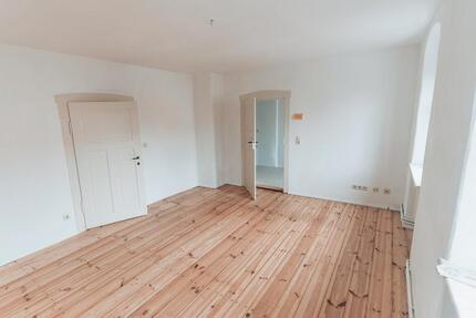 Helle 2-Zimmer-Wohnung in historischem Wohnhaus in Königsbrück