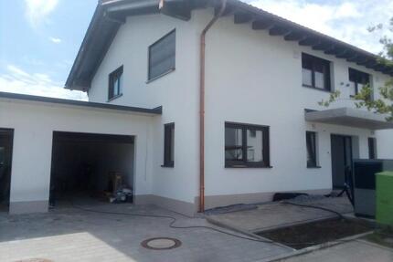 Wohnung mit Doppelhaus-Charakter - Kirchberg