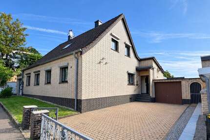 Haus zum Kaufen in Hückelhoven 169.000,00 € 92.5 m²