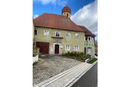 Denkmalgeschütztes Wohnhaus mit attraktiven Fördermöglichkeiten - Gerolfingen